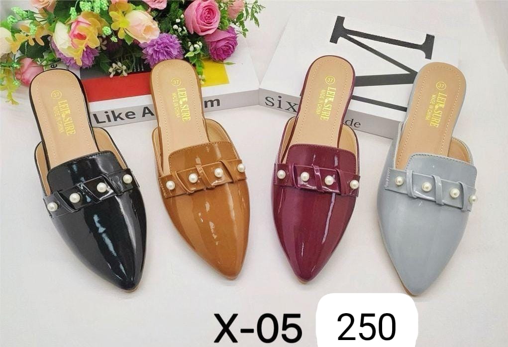 Ladies shoes