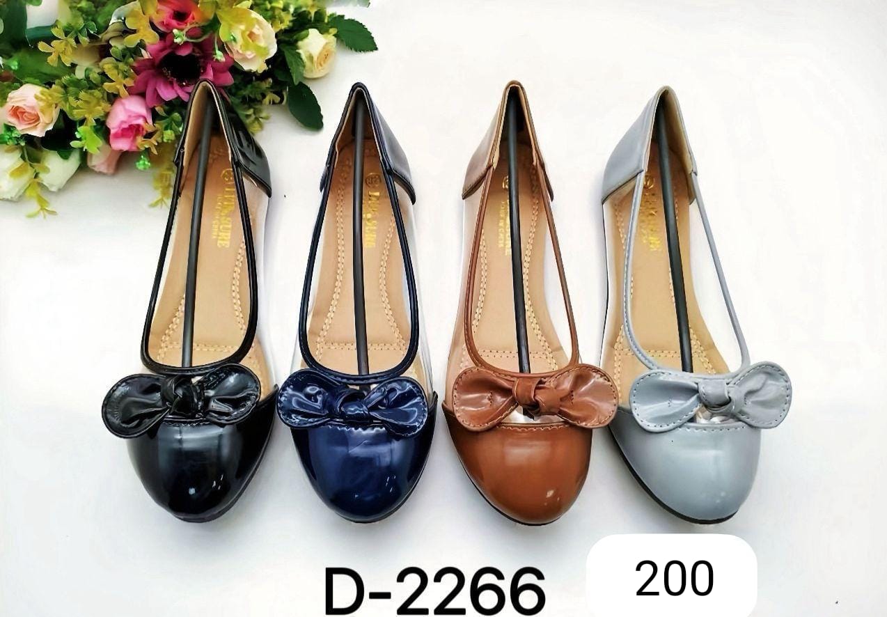 Ladies shoes