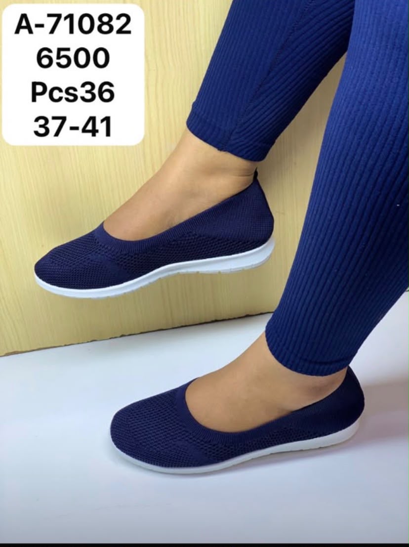 Ladies shoes