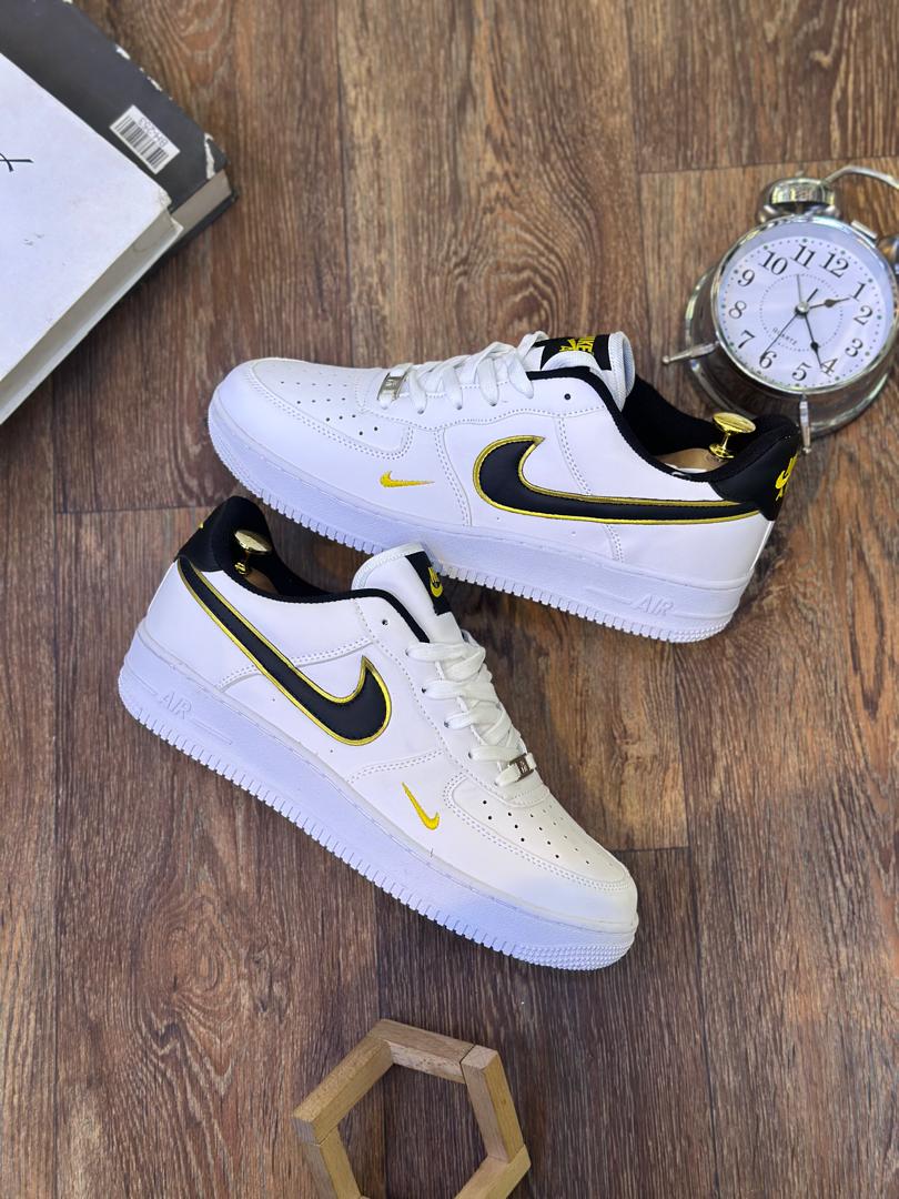 Men customized airforce 1