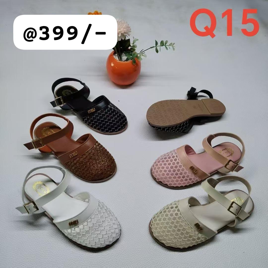 Q15  Q&M miu sandals