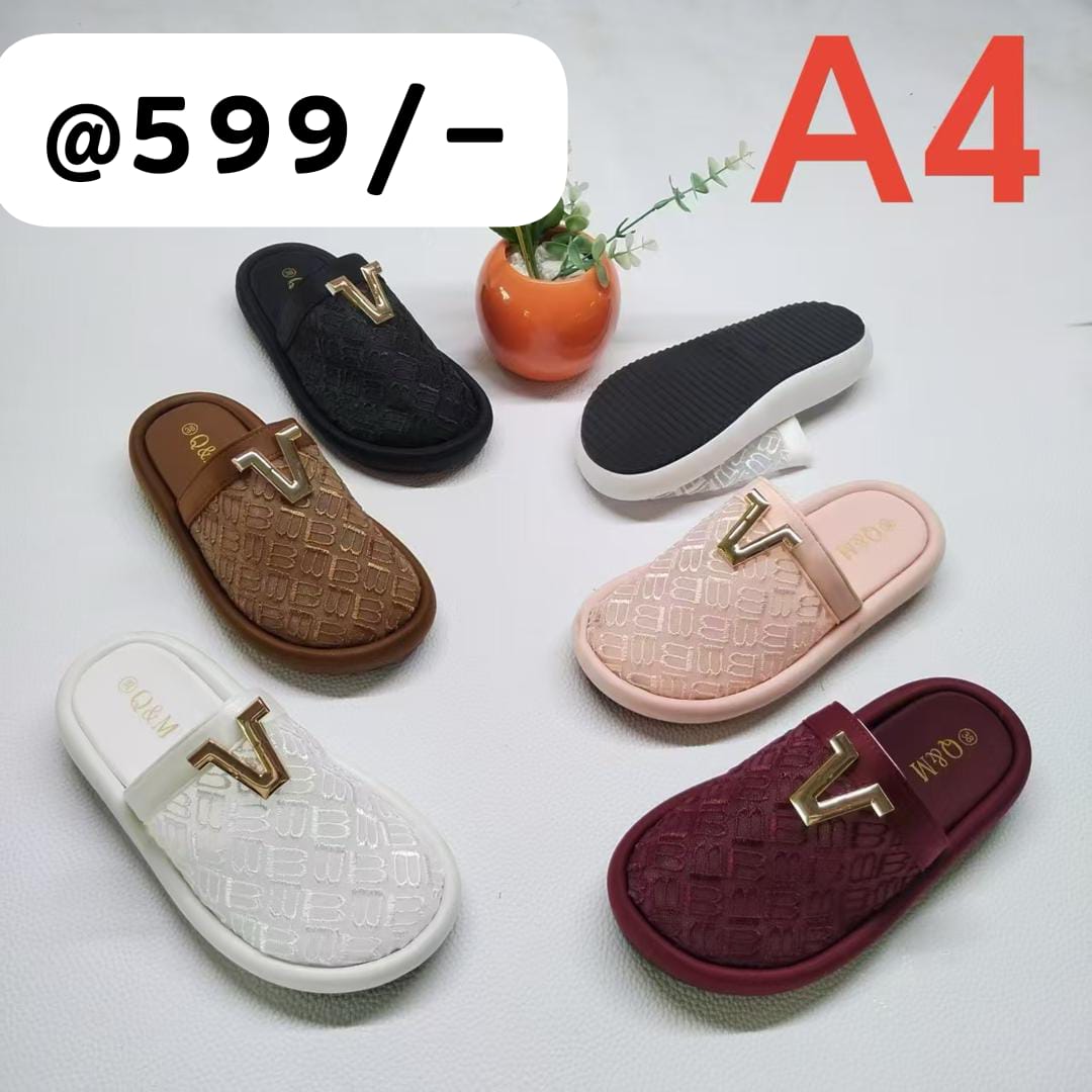 Q&M VSL sandals