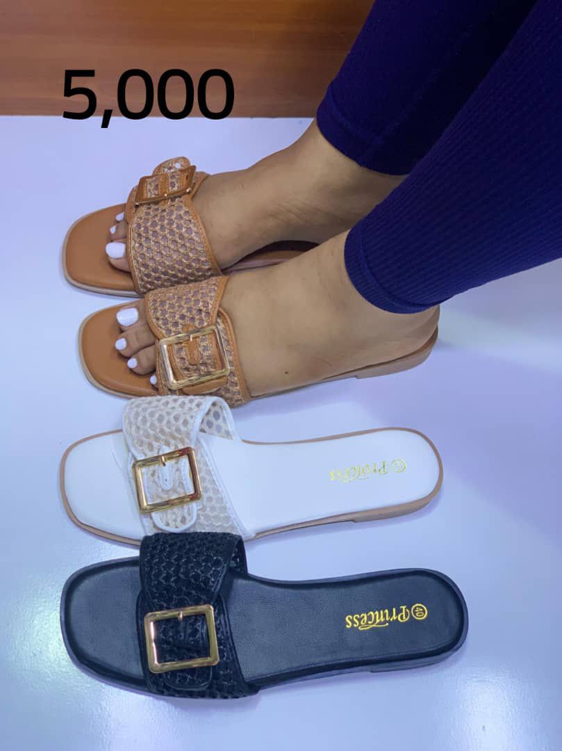 Princes sandals