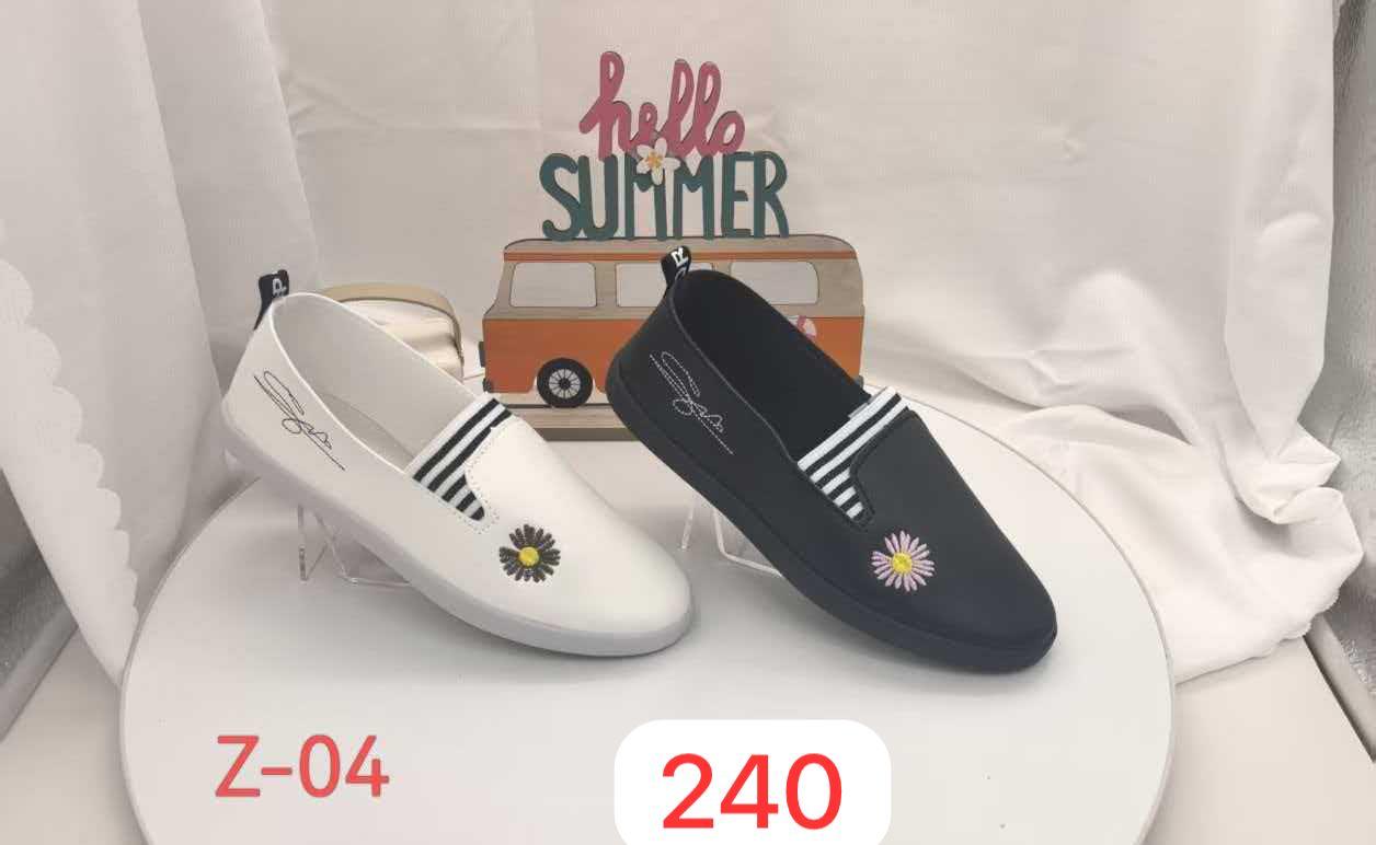 Ladies leather signature  rubber shoes
