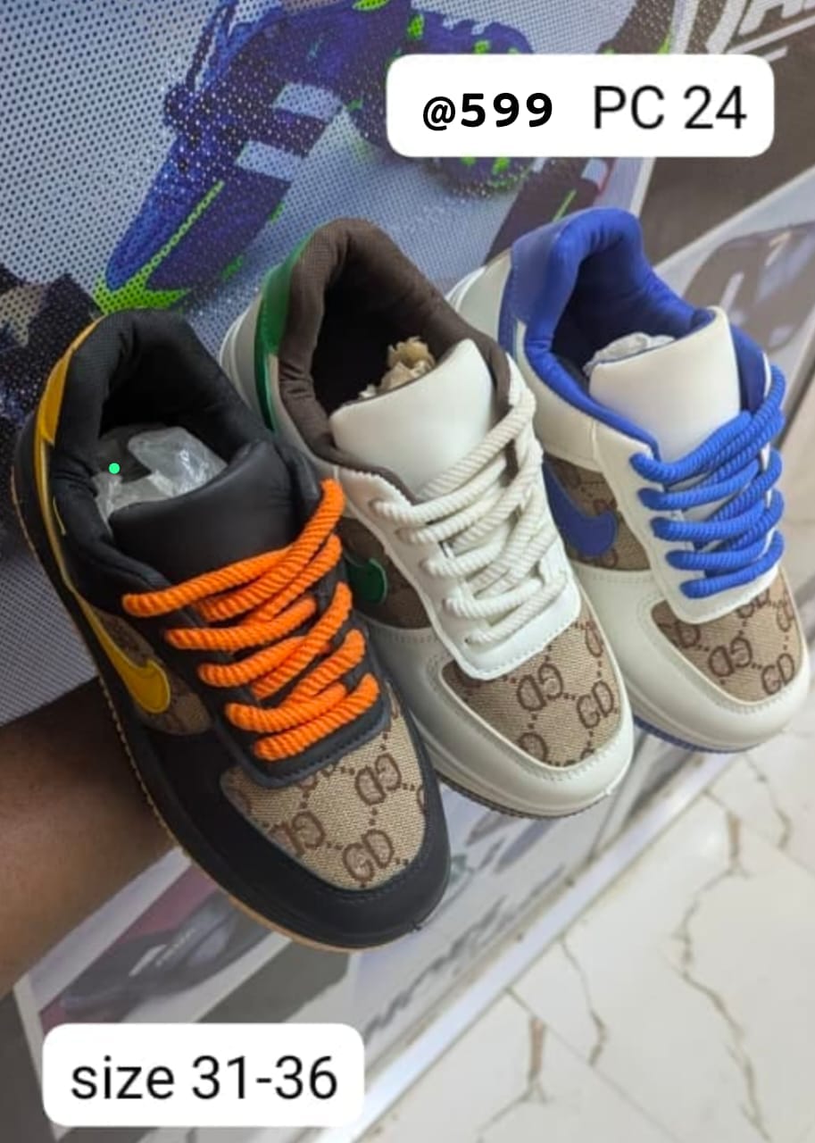 Kids sneakers